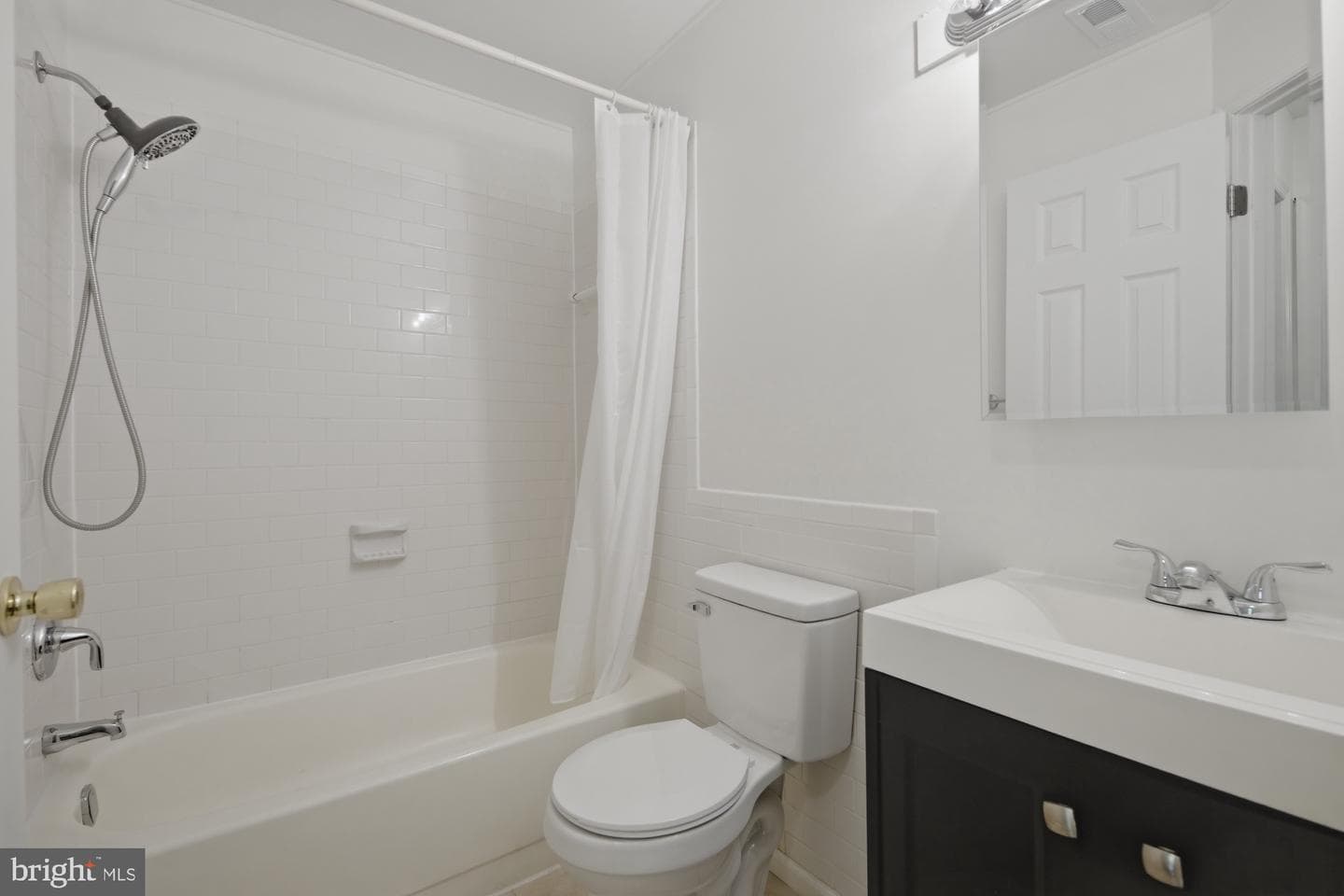 2832 Chablis Circle photo 12