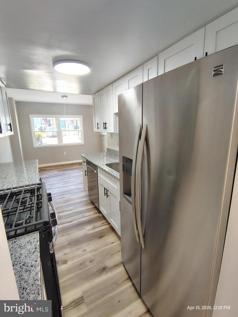 14627 Bakersfield Street photo 13