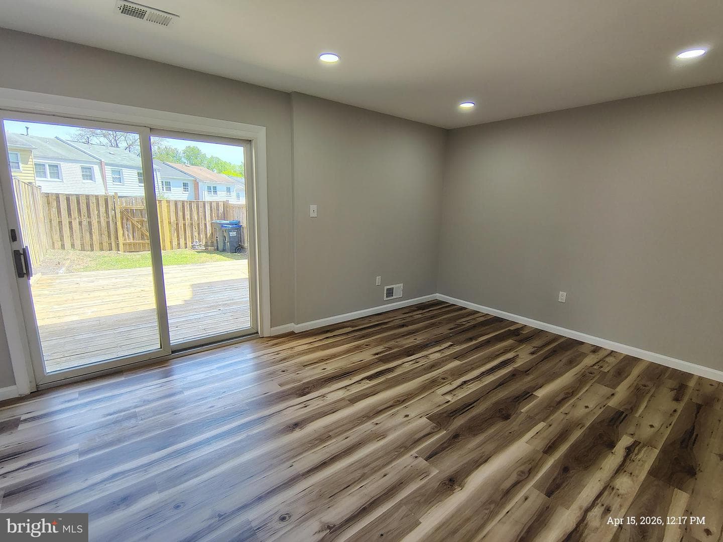 14627 Bakersfield Street photo 16