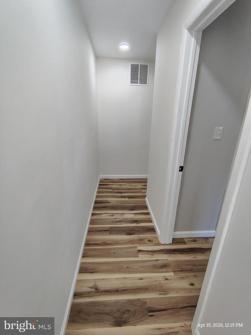 14627 Bakersfield Street photo 25