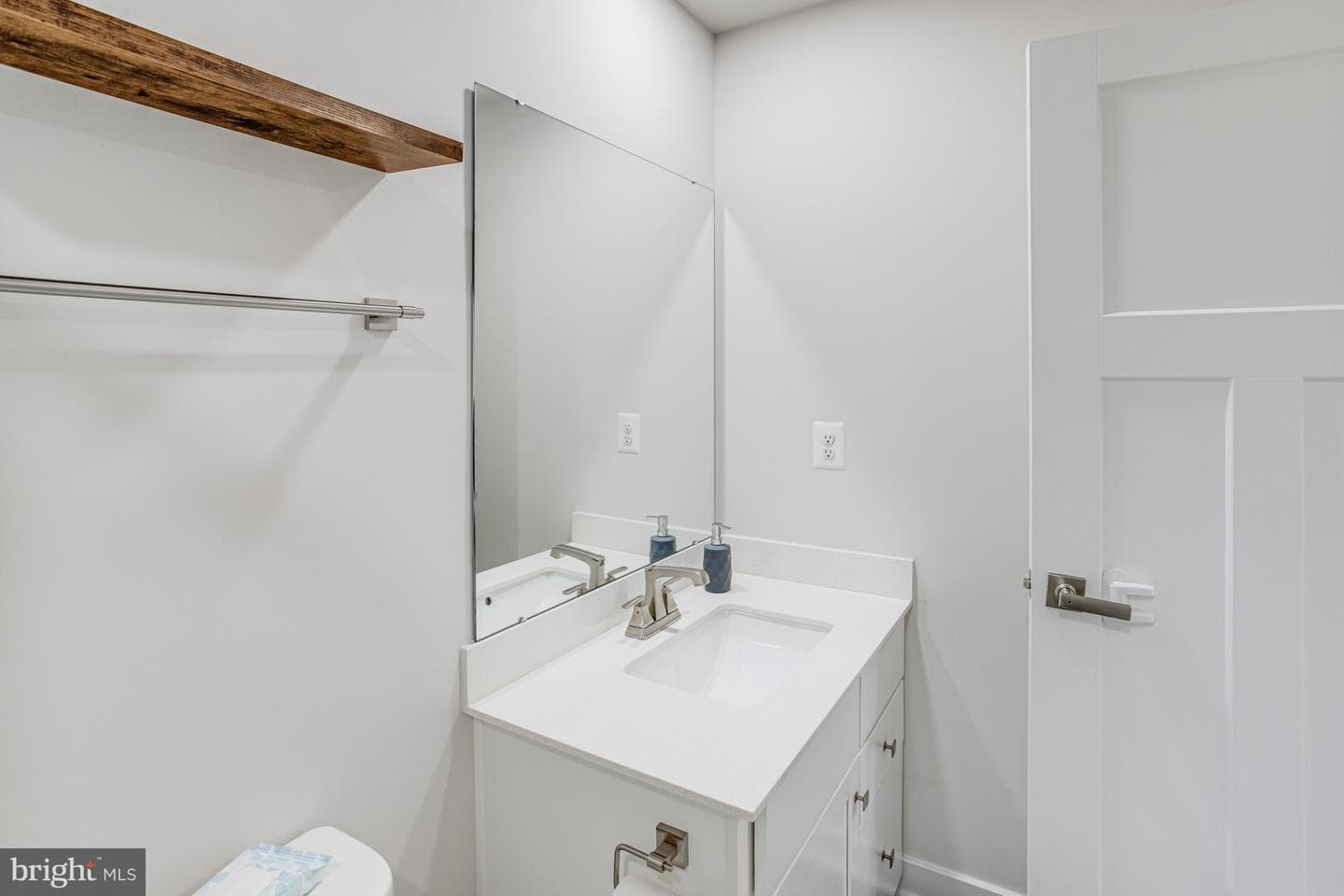 7464 Port Tavern Court photo 27