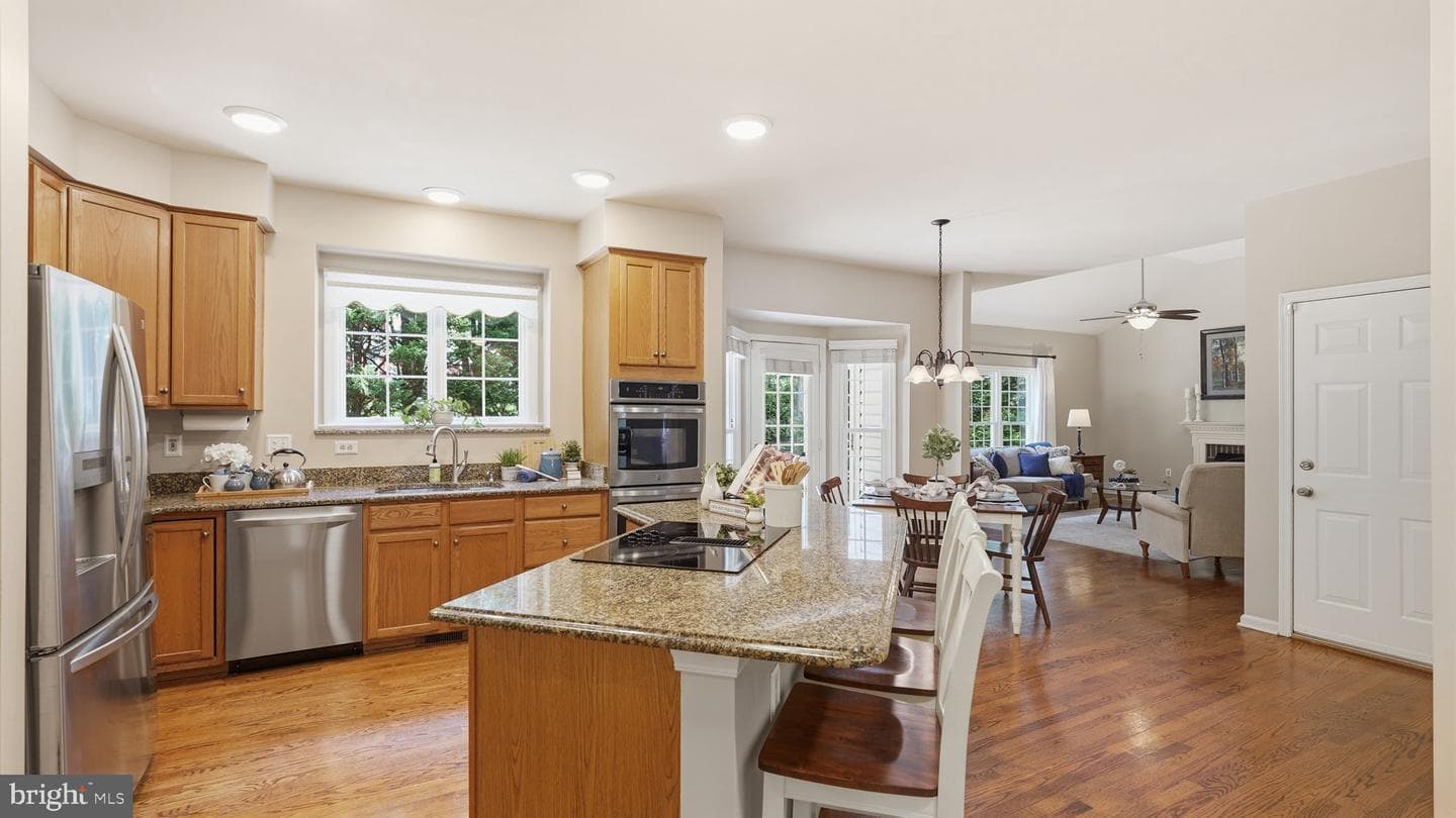 4281 Wiltshire Place photo 12