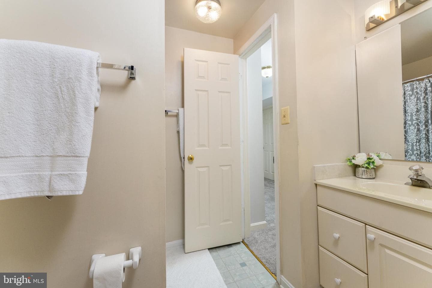 15426 Silvan Glen Drive photo 23