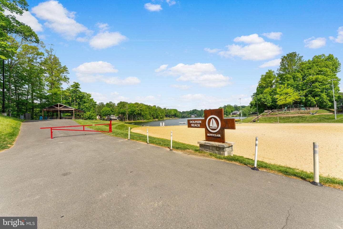 15426 Silvan Glen Drive photo 32