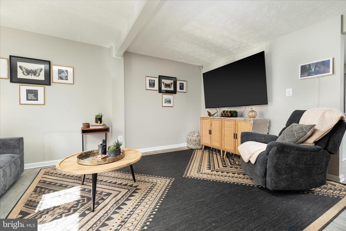 14777 Winding Loop photo 4