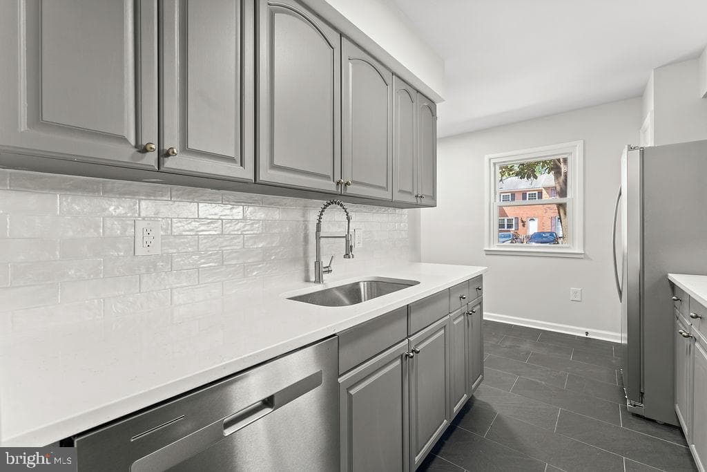 14724 Barksdale Street photo 12