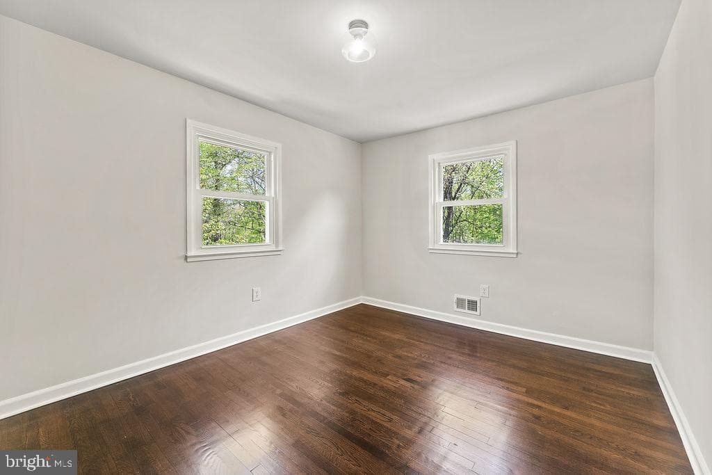 14724 Barksdale Street photo 20