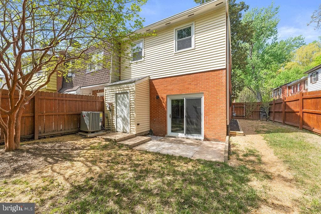 14724 Barksdale Street photo 35