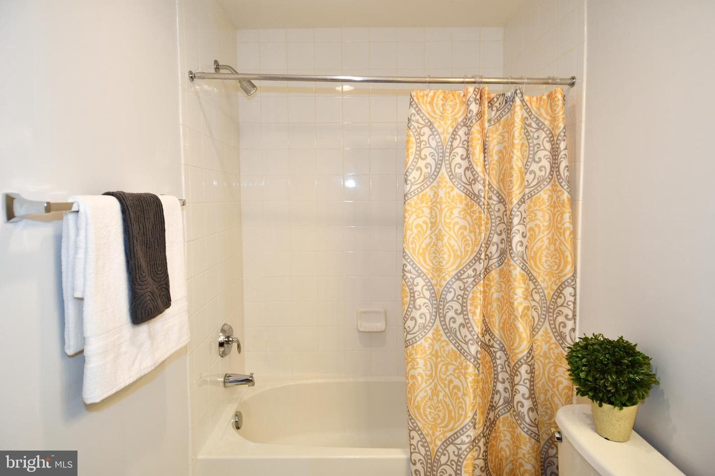 16733 Shackleford Way photo 37