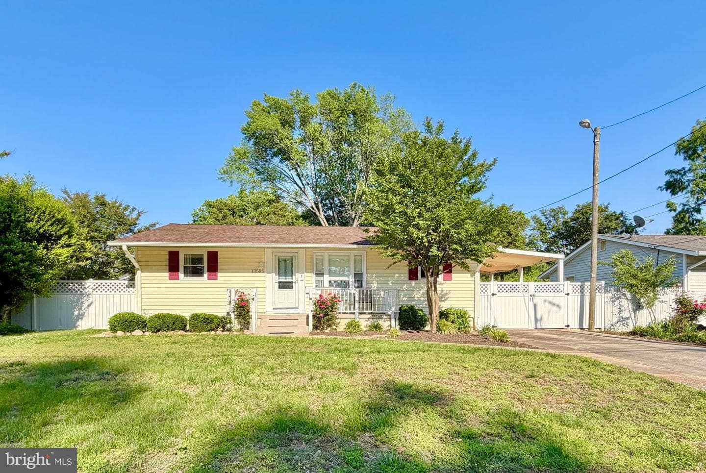 13525 Wood Street photo 3