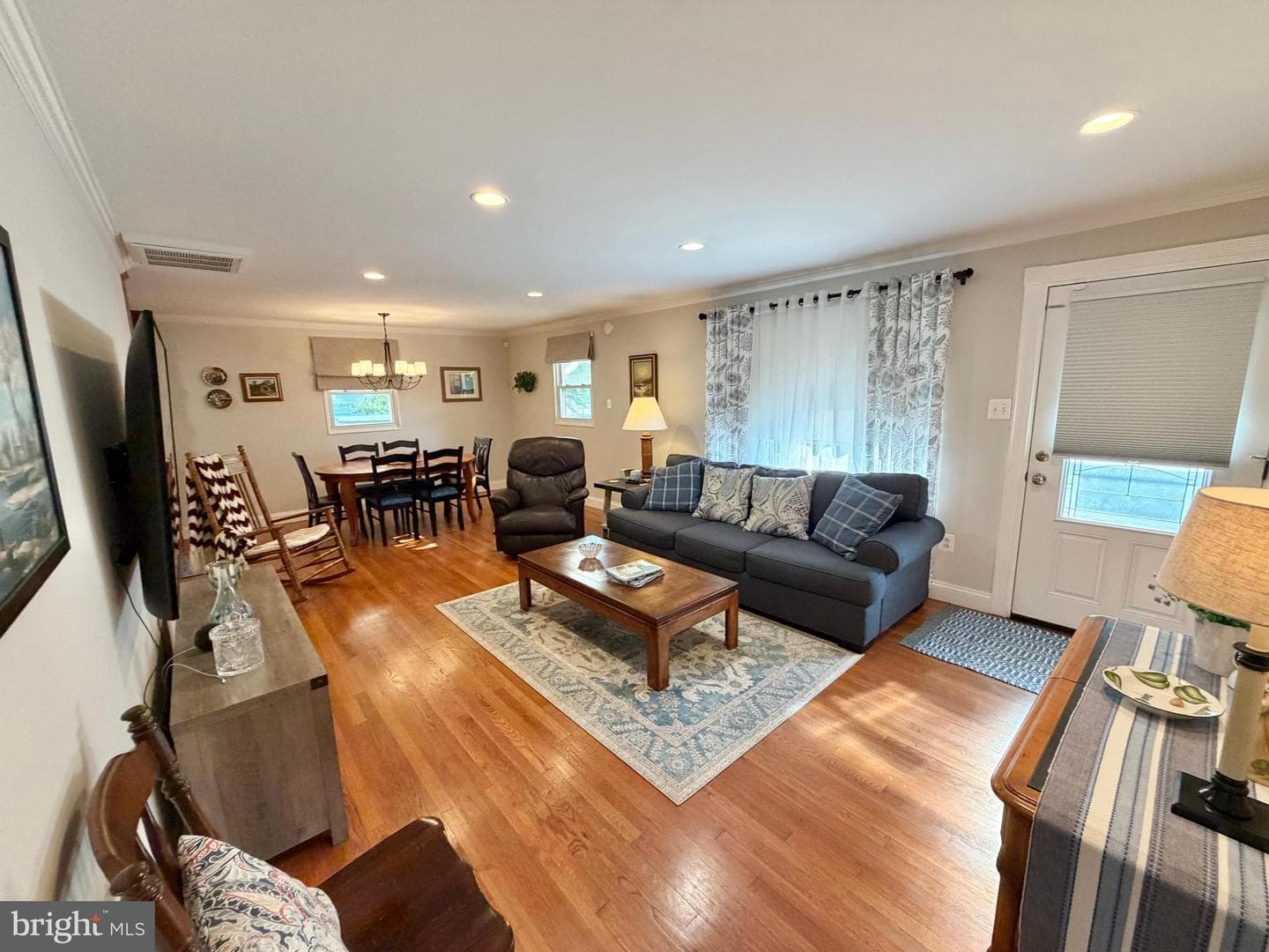 13525 Wood Street photo 9