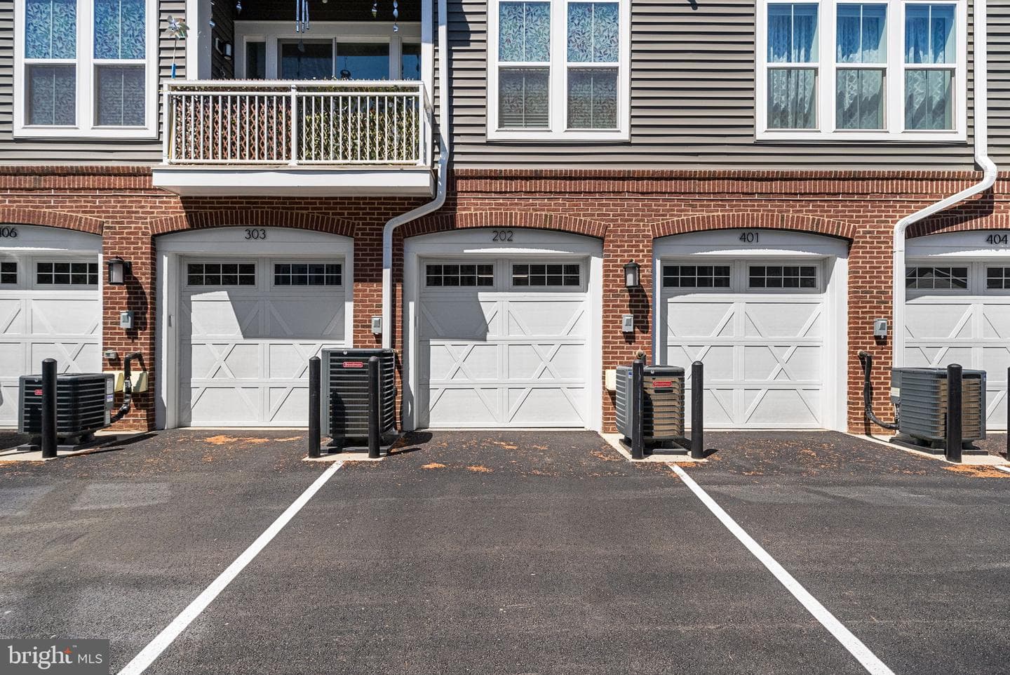 13950 Englefield Drive #202 photo 7