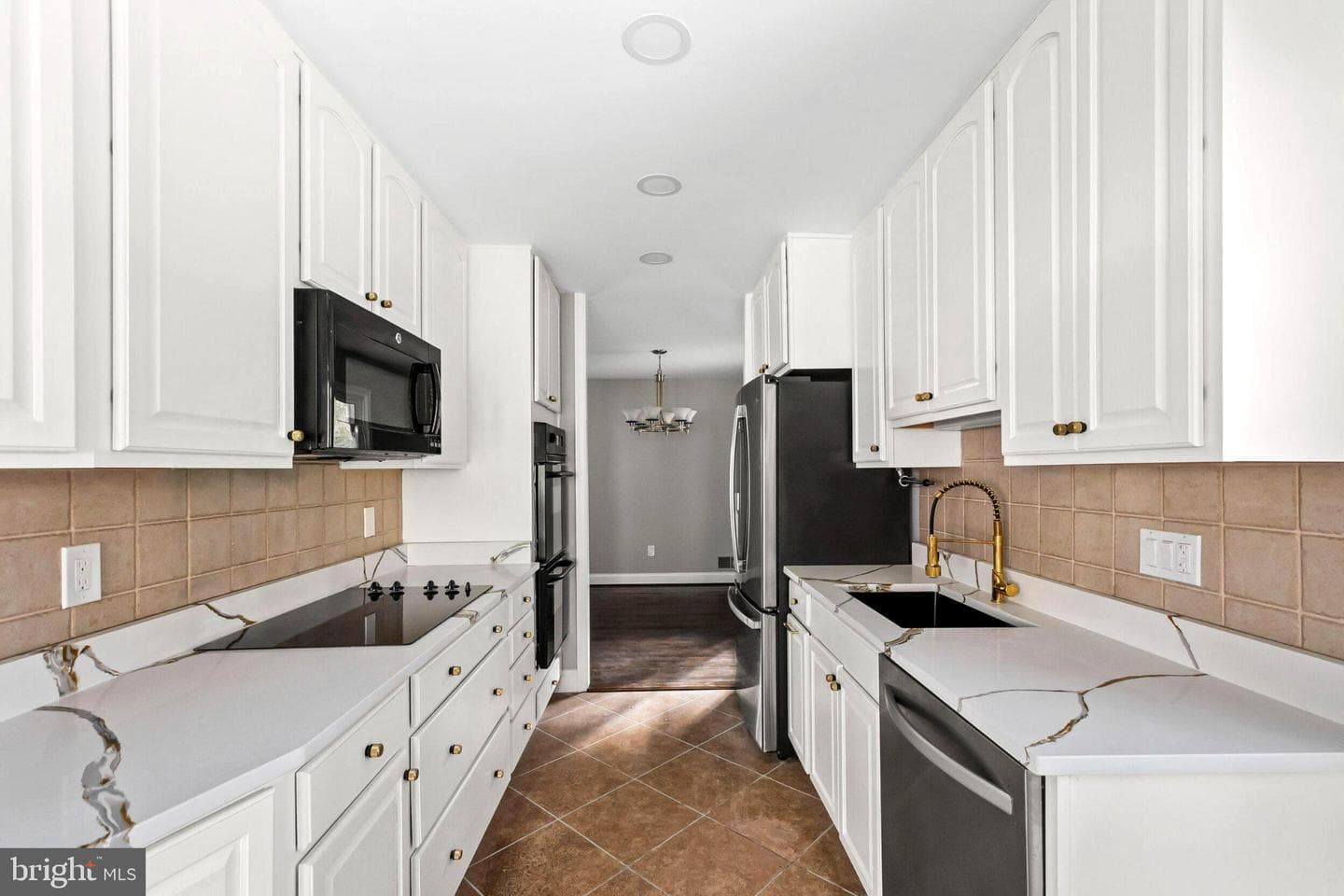 2306 Marline Court photo 12