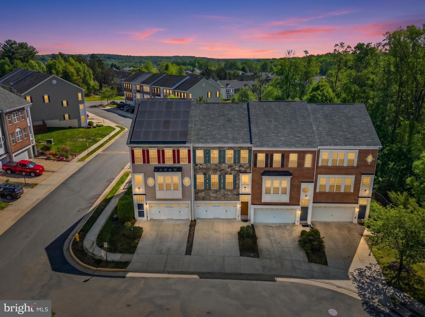 2627 Glenriver Way