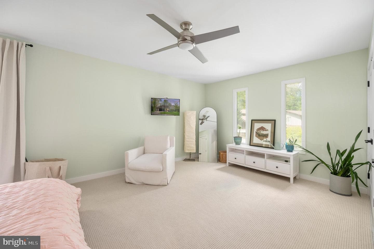 12328 Hollyhock Court photo 32