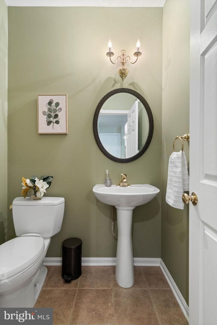 6093 Spindle Tree Court photo 28