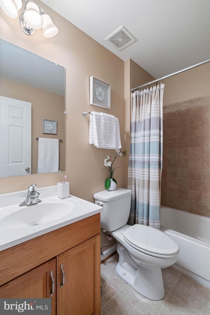 6093 Spindle Tree Court photo 47