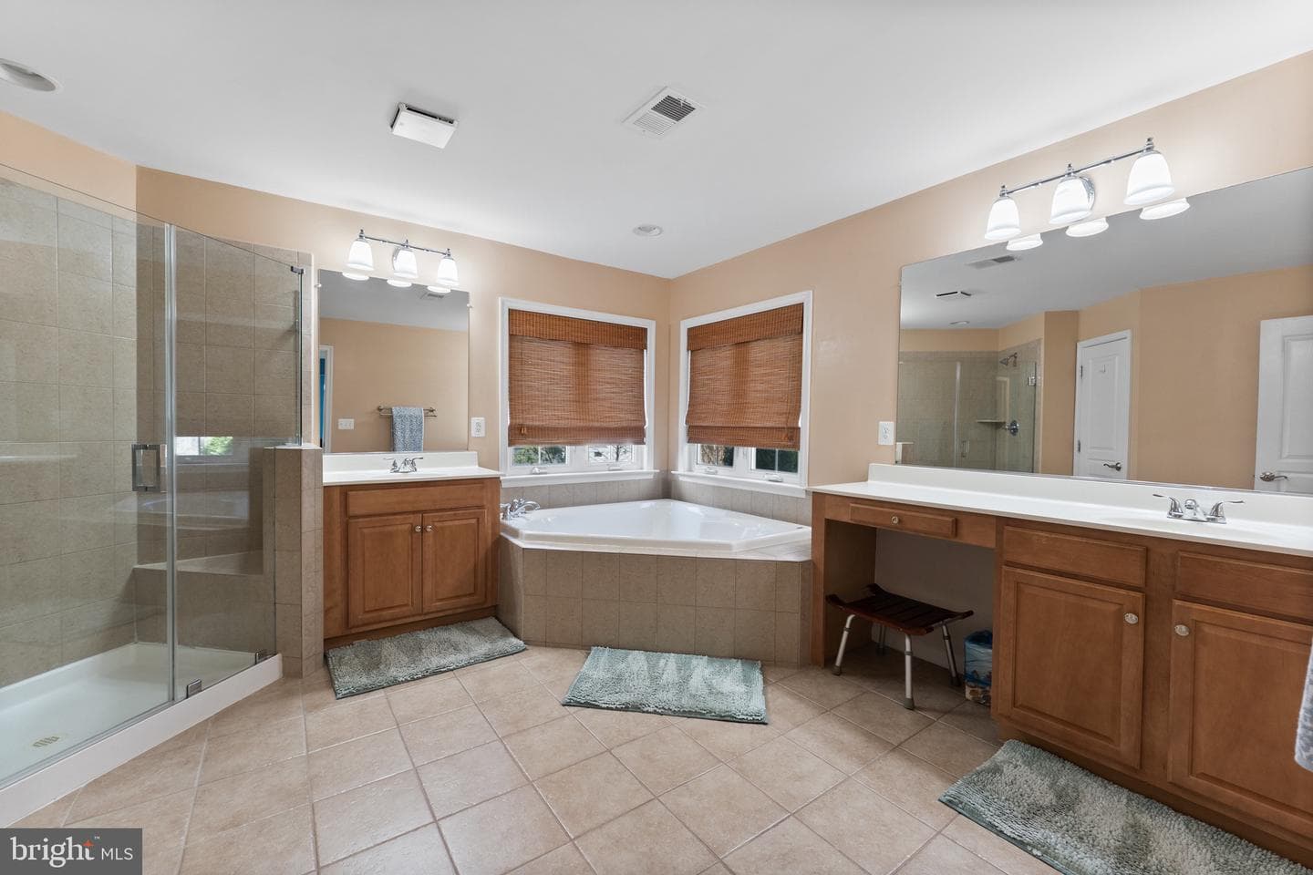 1663 Georges Knoll Court photo 22