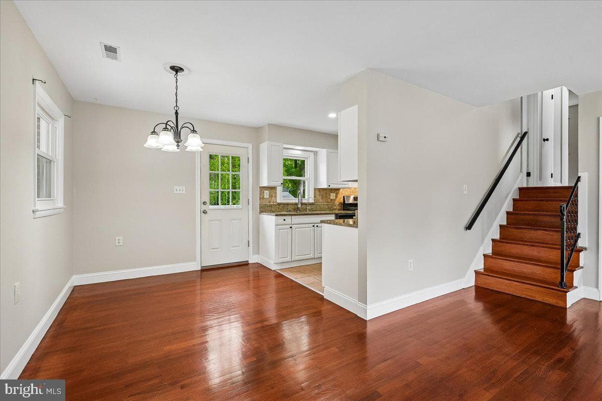 13919 Mathews Drive photo 12