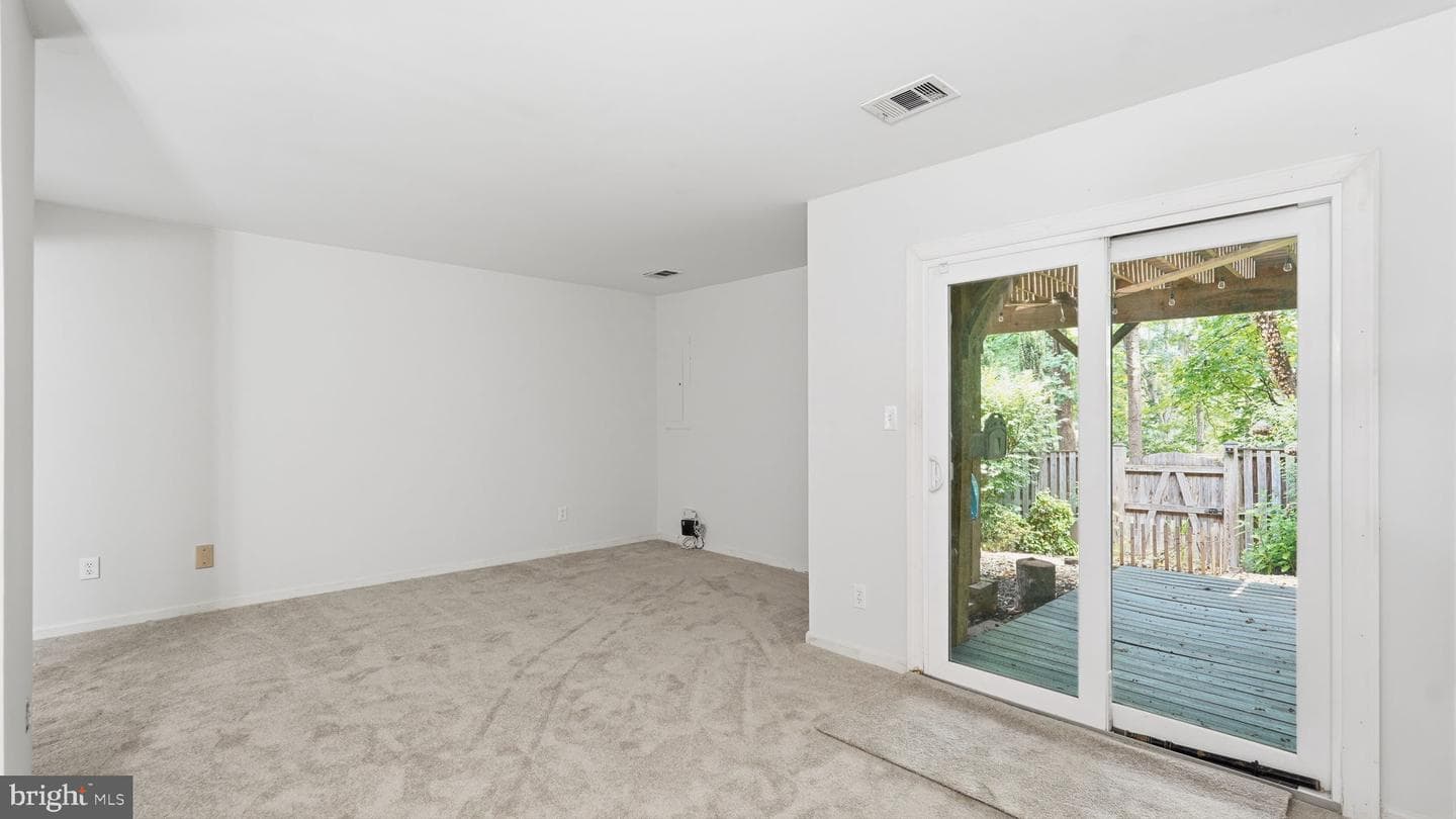 4238 Ashmere Circle photo 32