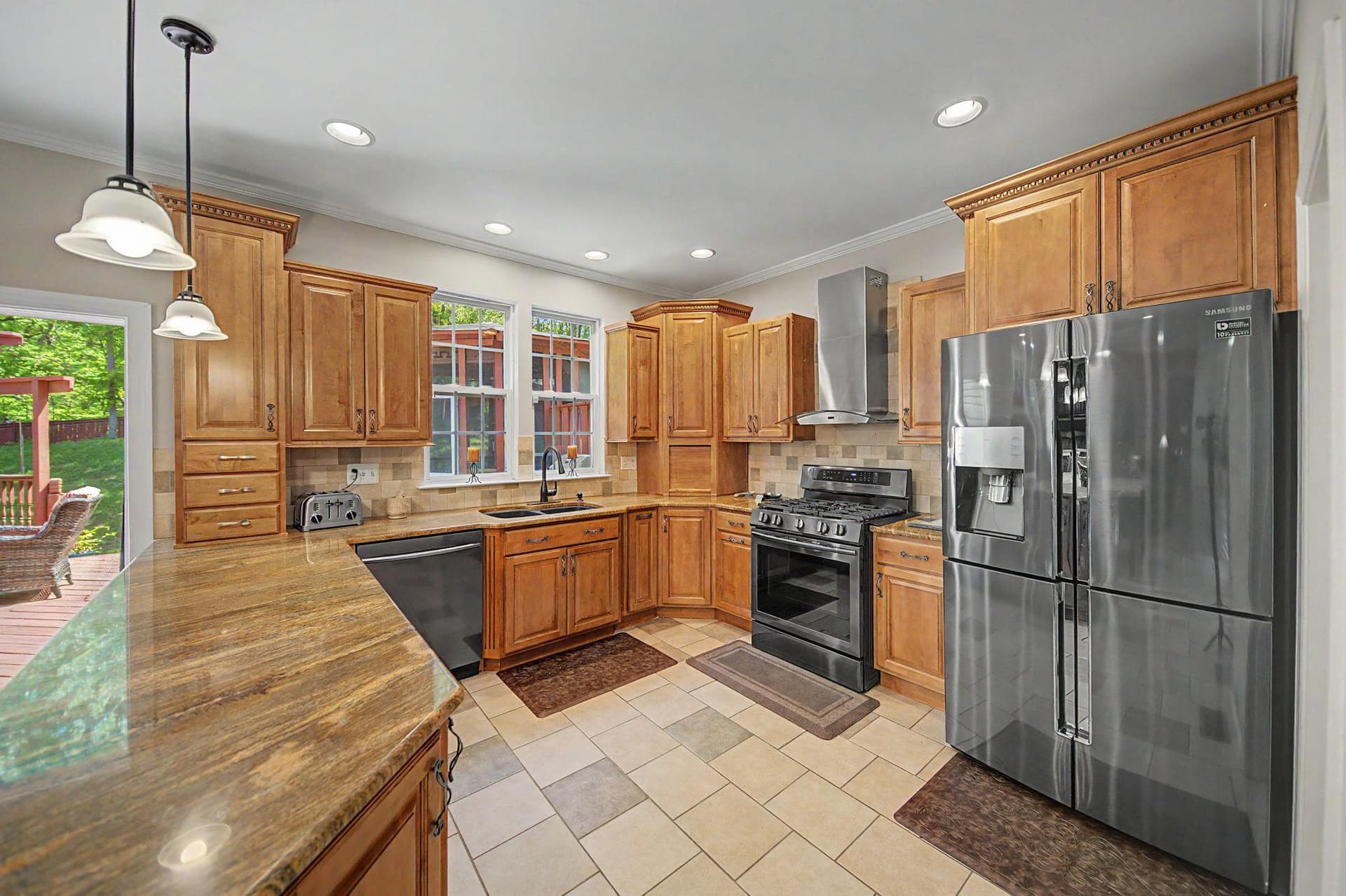 15329 Tina Lane photo 15