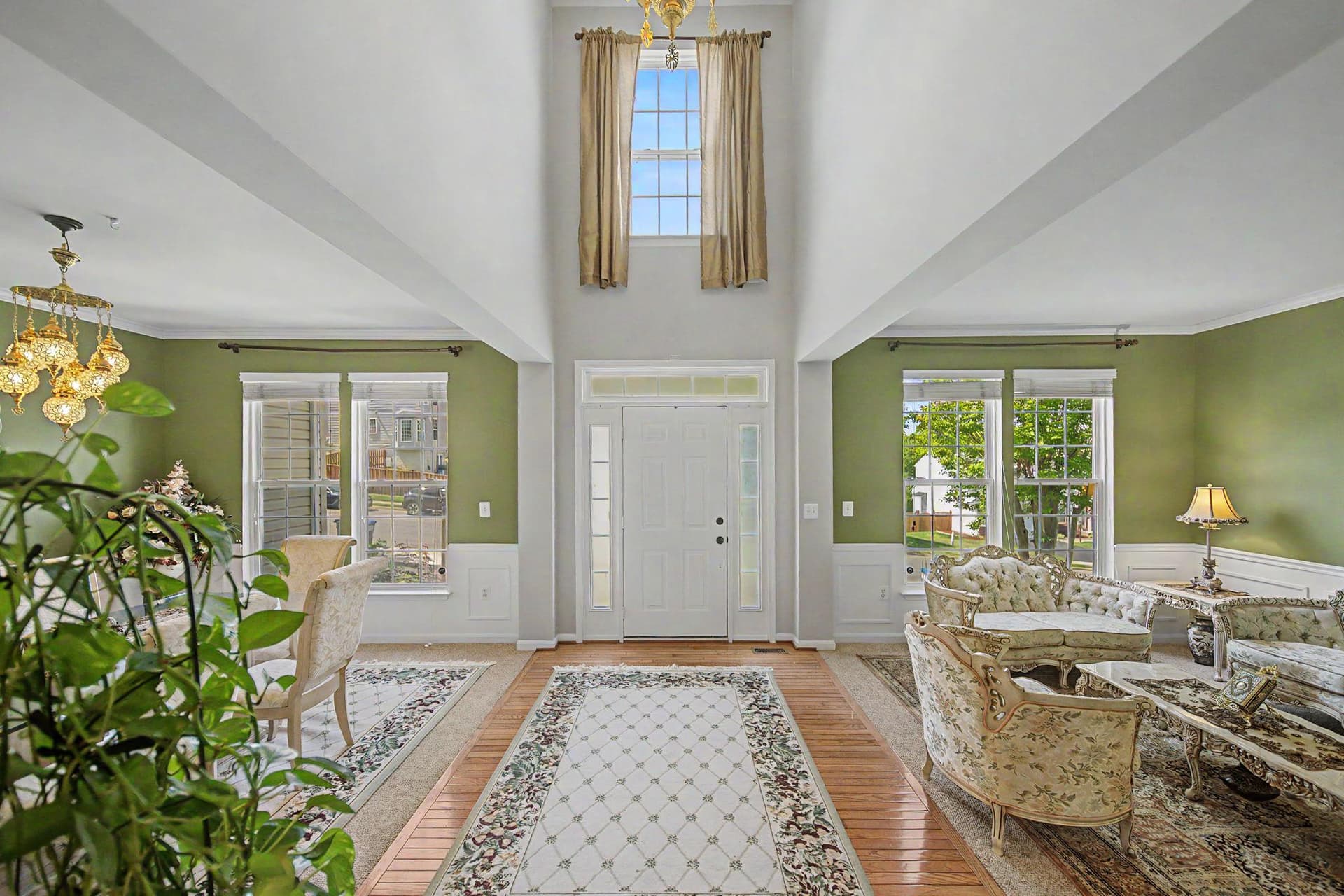 15329 Tina Lane photo 4