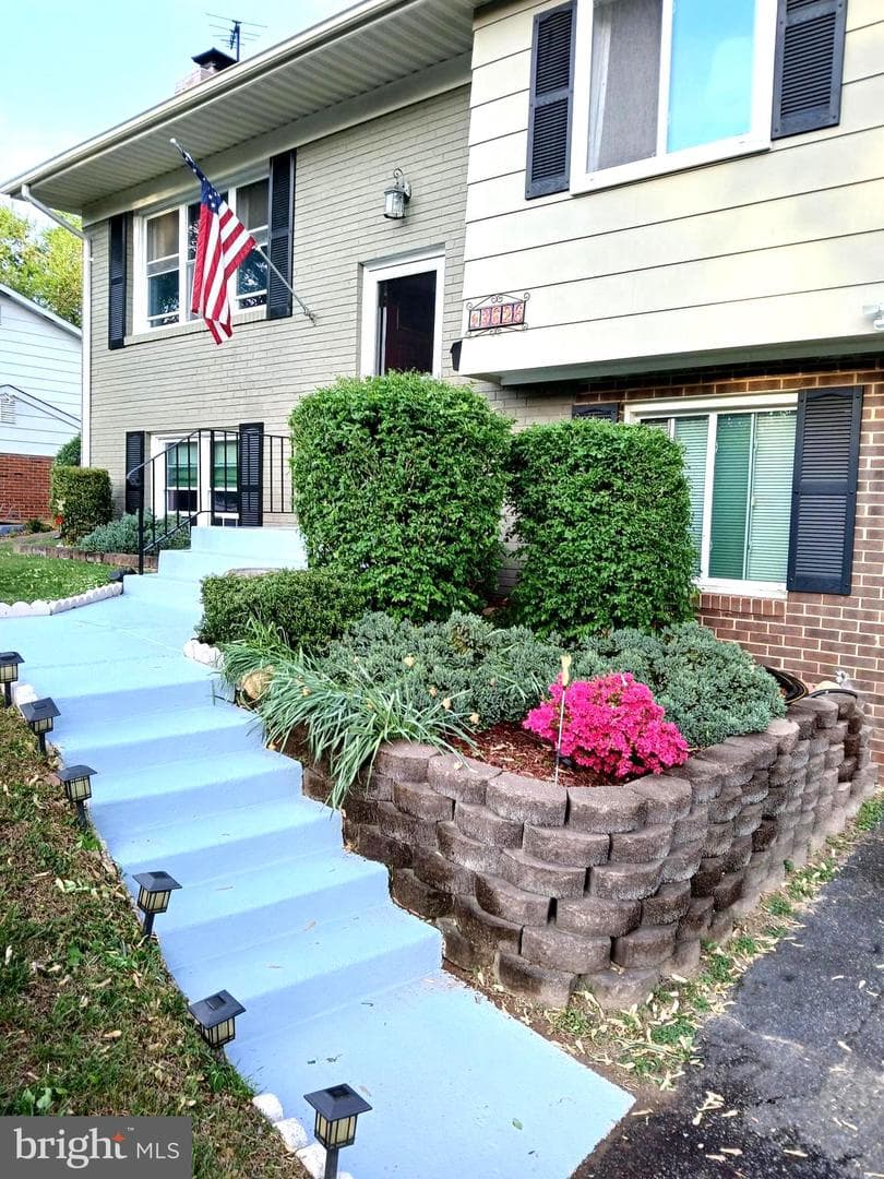 13626 Greenwood Drive photo 4