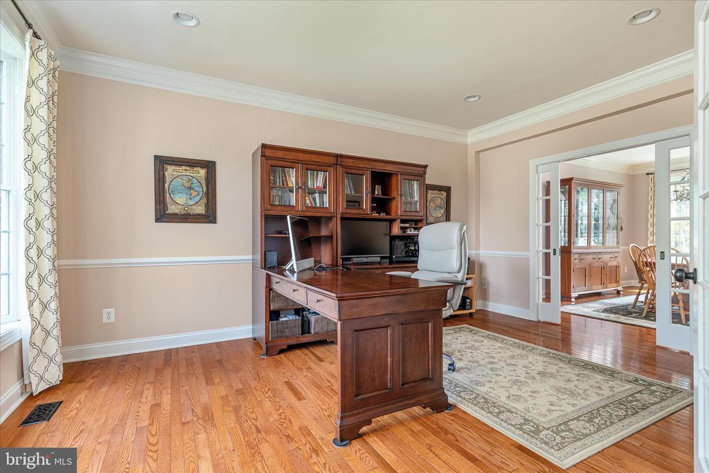 5393 Emmys Mill Court photo 11