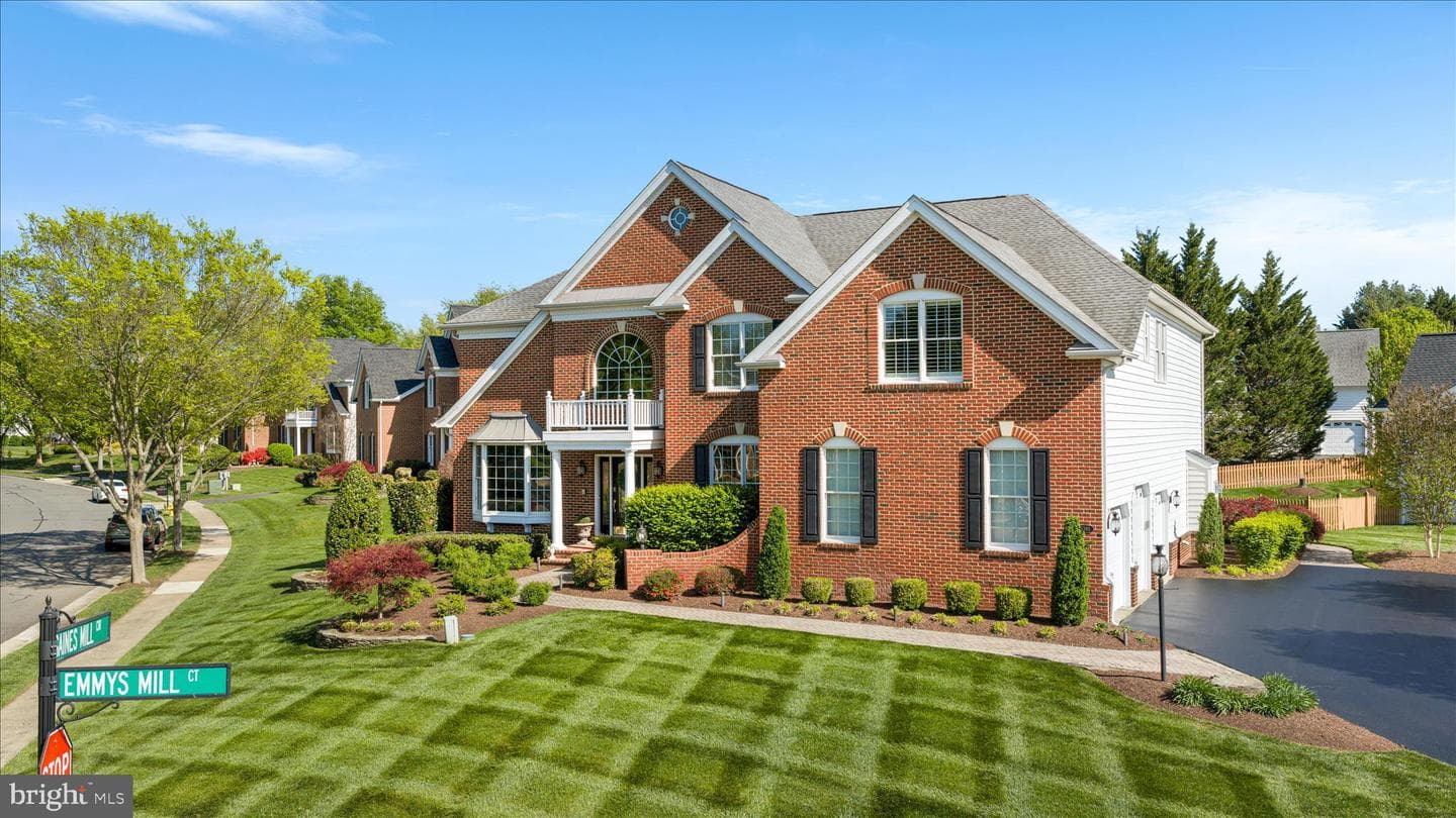 5393 Emmys Mill Court photo 67