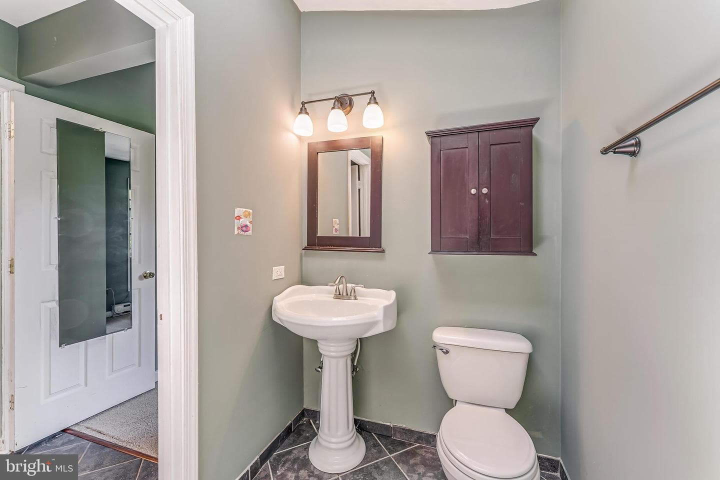 15045 Holleyside Drive photo 23
