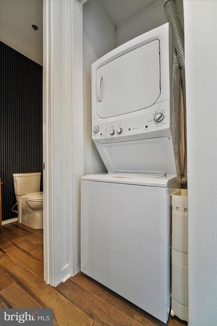 820 Belmont Bay Drive #303 photo 45