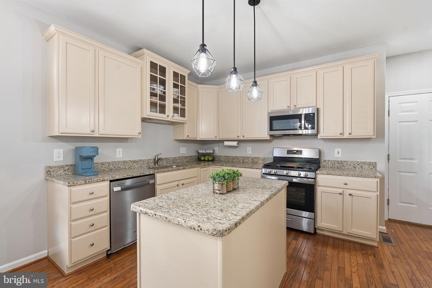 14840 Links Pond Circle photo 4