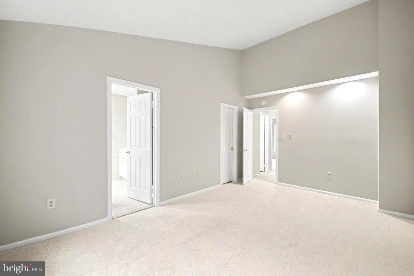 3263 Corcyra Court photo 14