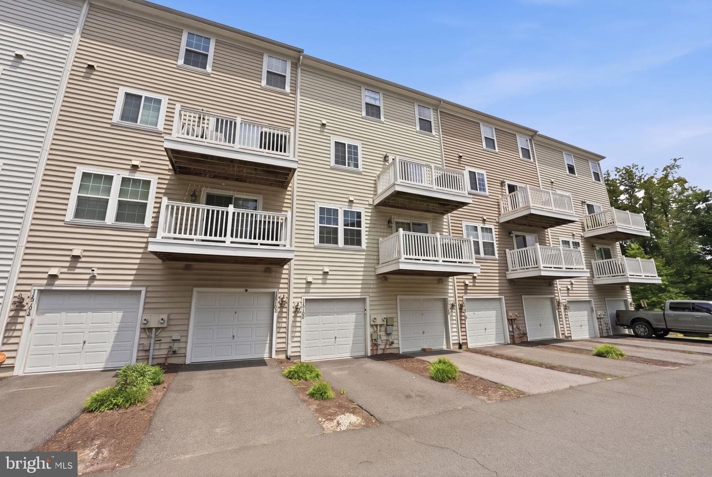 14760 Malloy Court photo 40