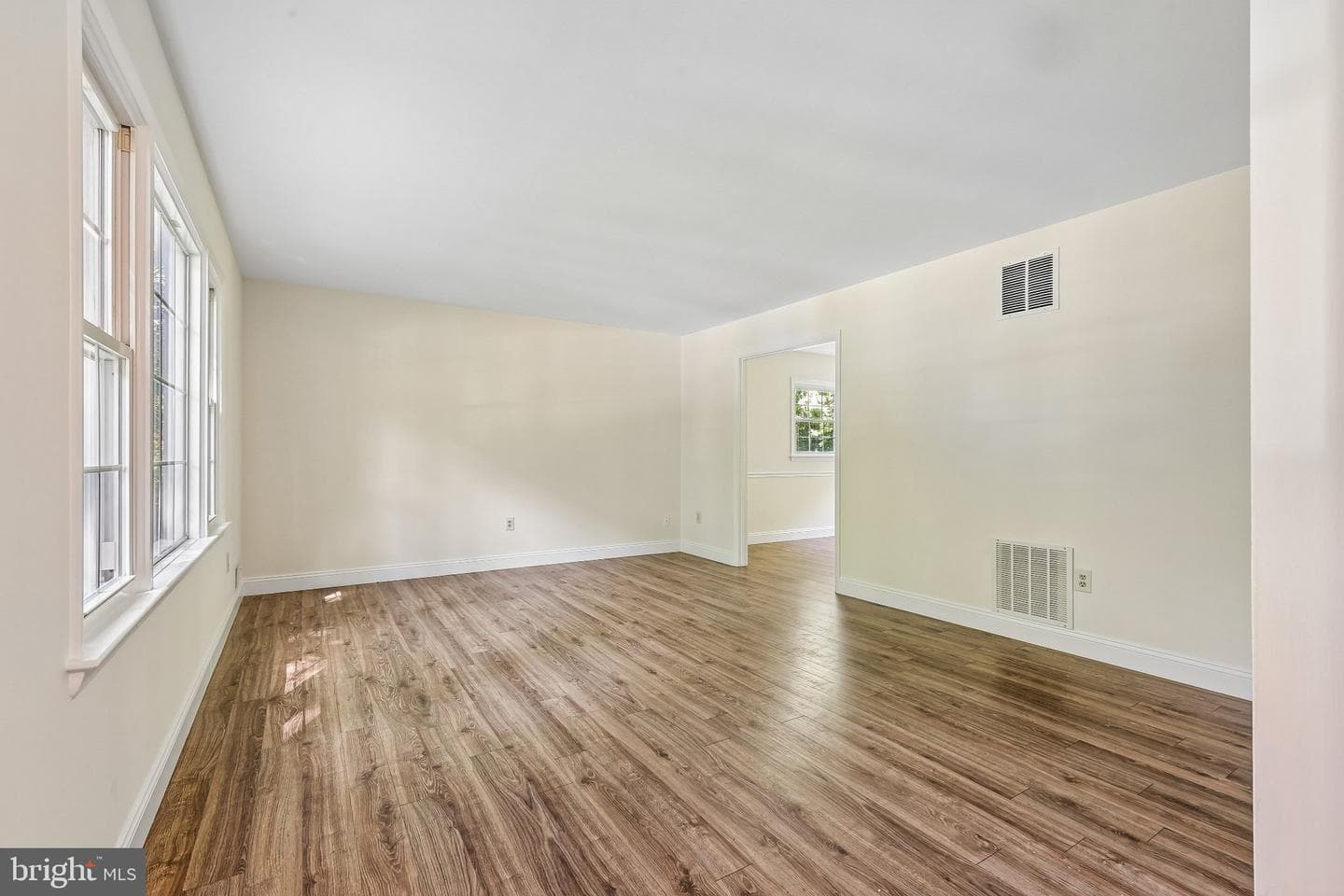 8324 Morningside Drive photo 6