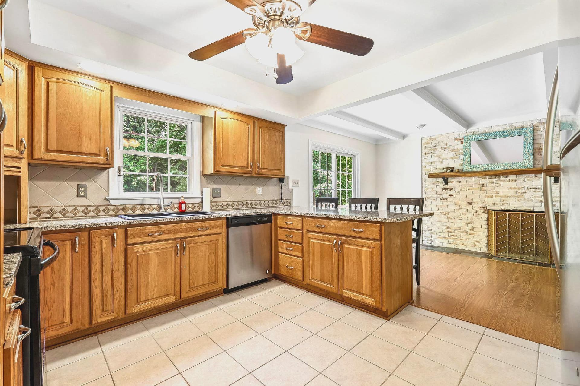 8324 Morningside Drive photo 9