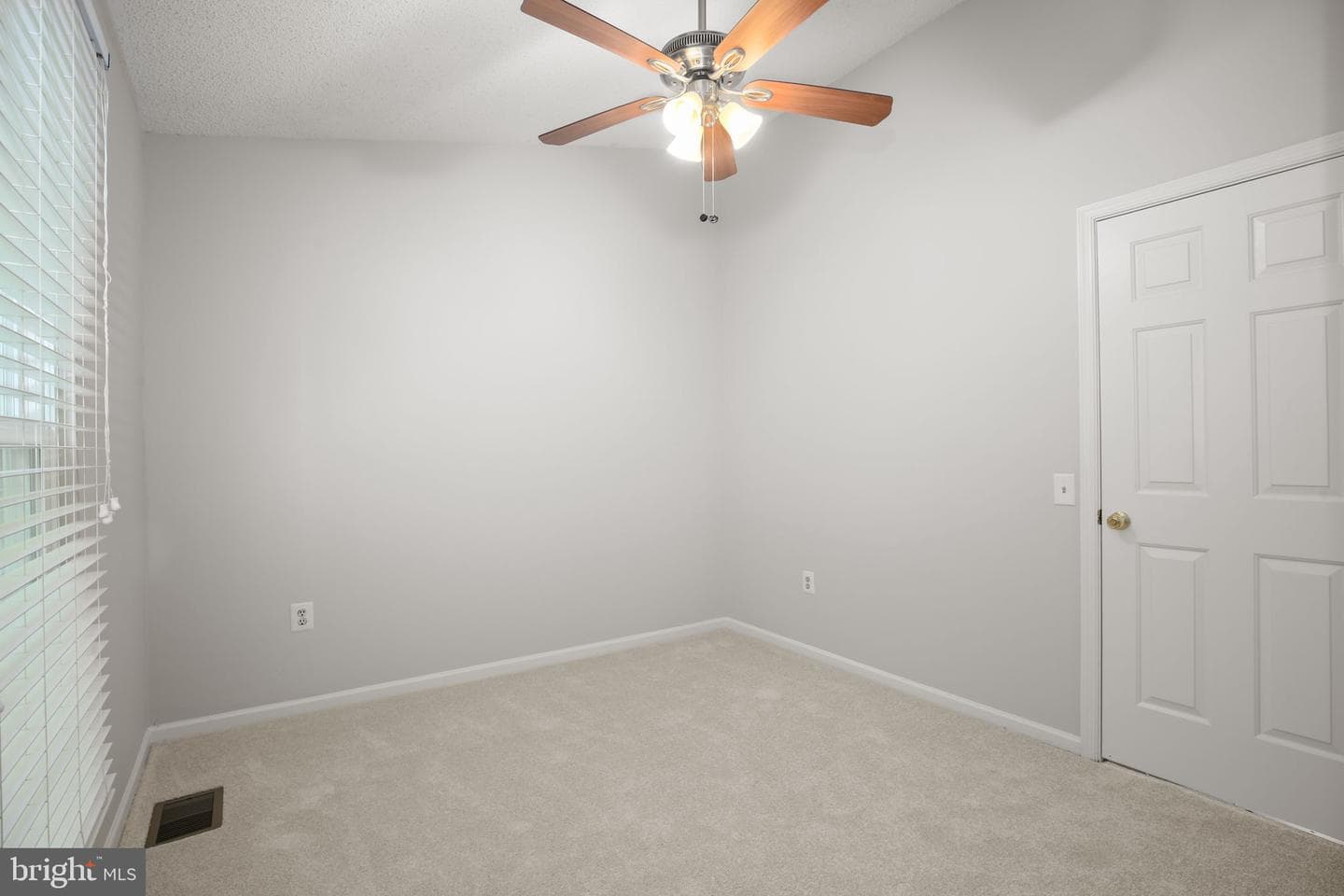 2784 Sugar Pine Court photo 31