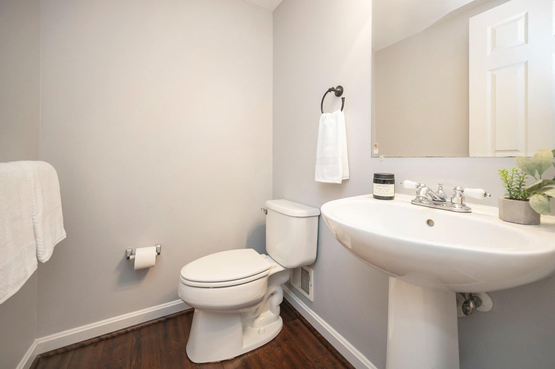 11539 Bertram Street photo 22