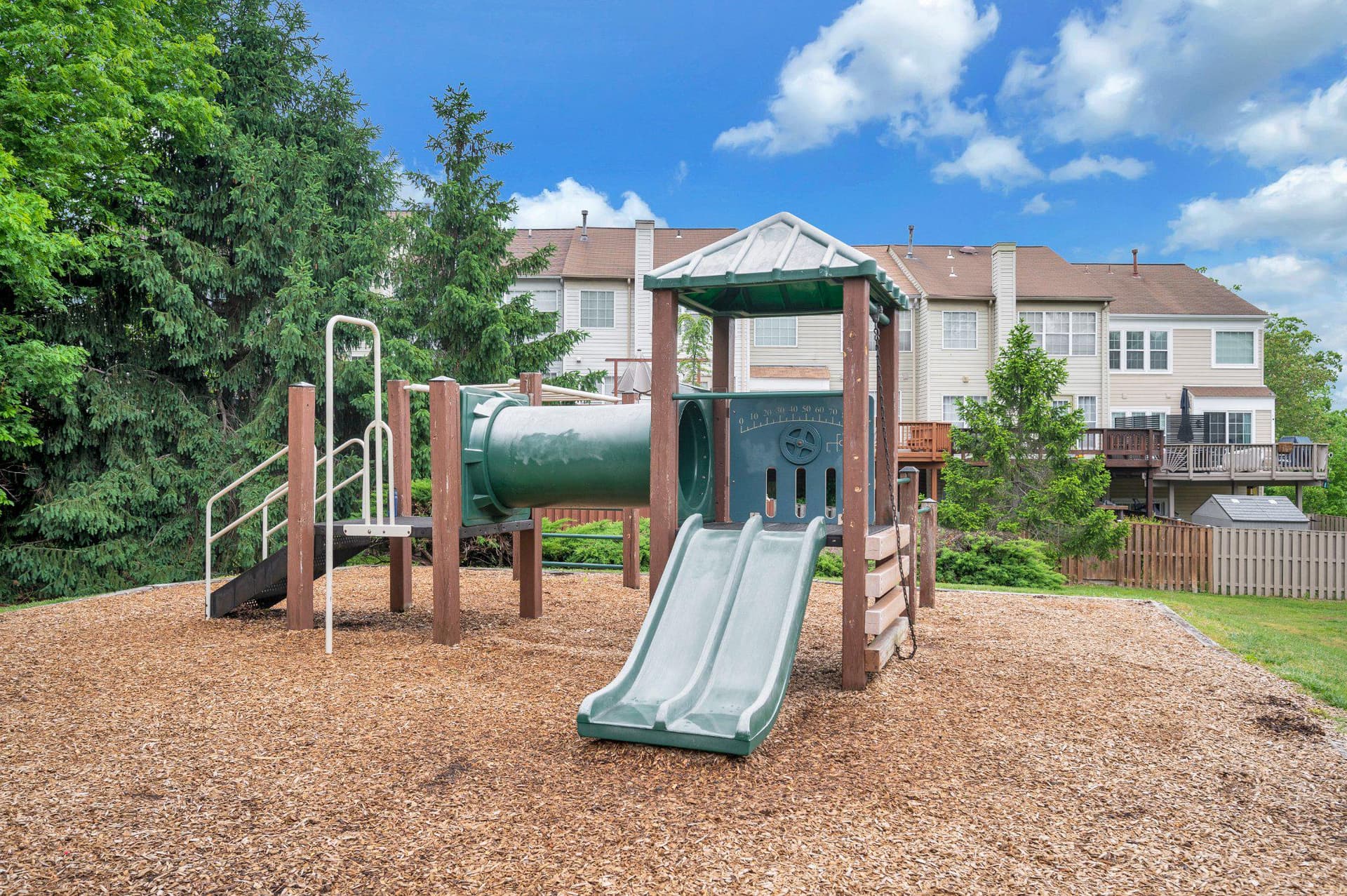 11539 Bertram Street photo 61