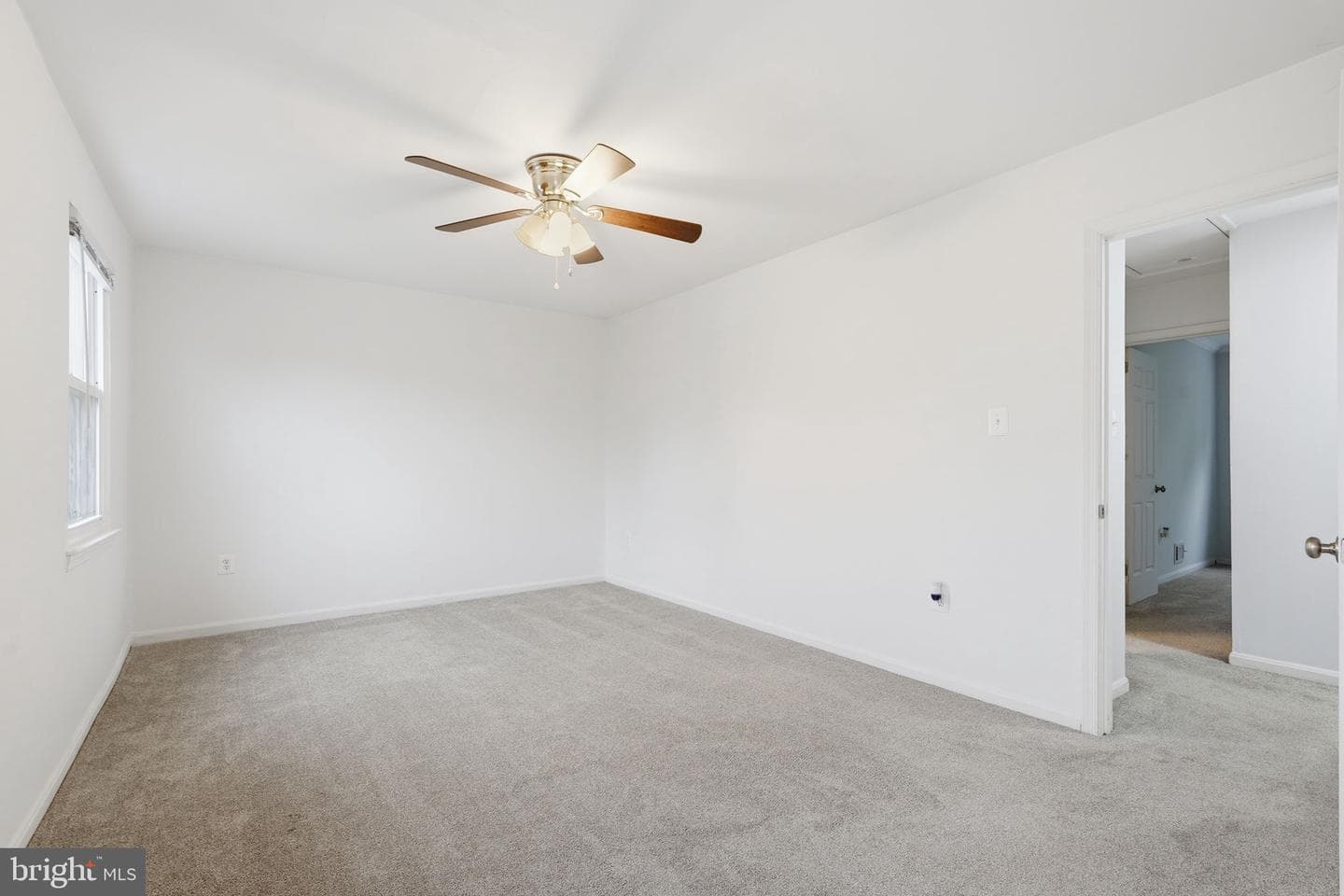 7938 Sharpsburg Court photo 12