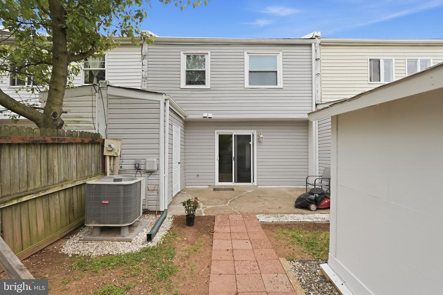 7938 Sharpsburg Court photo 17