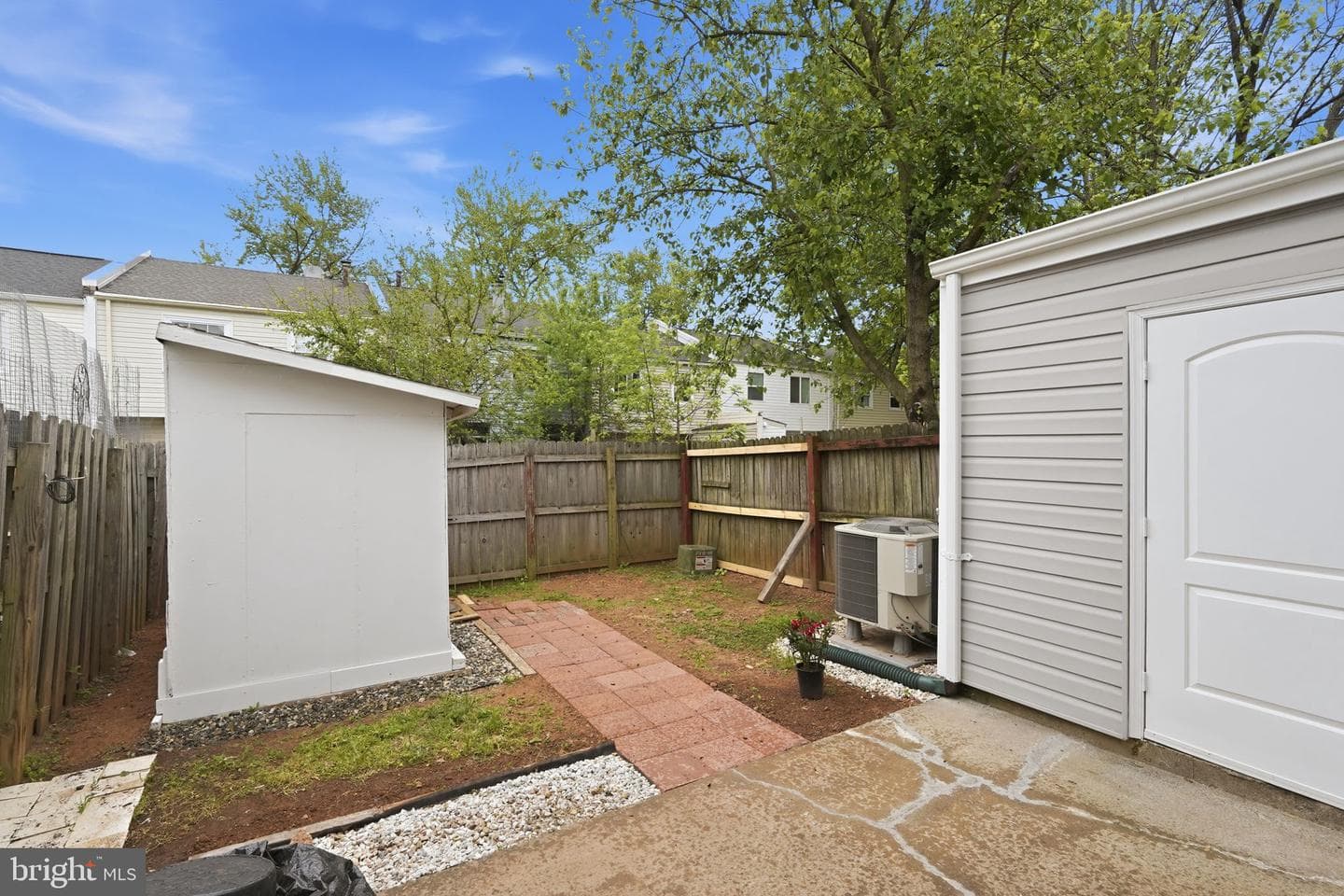 7938 Sharpsburg Court photo 20