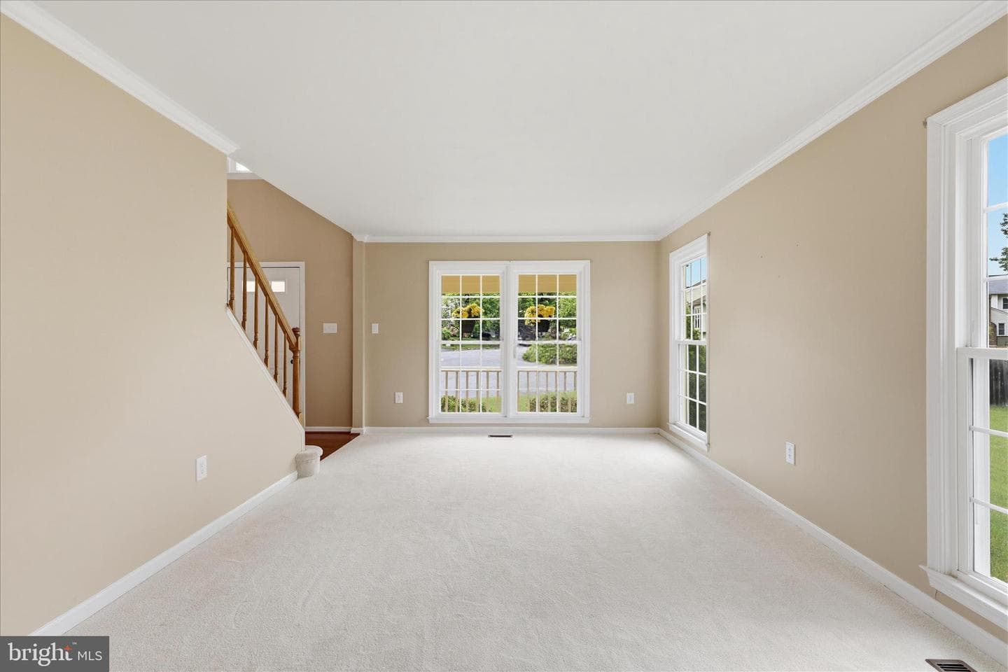 8065 Crimson Leaf Court photo 14