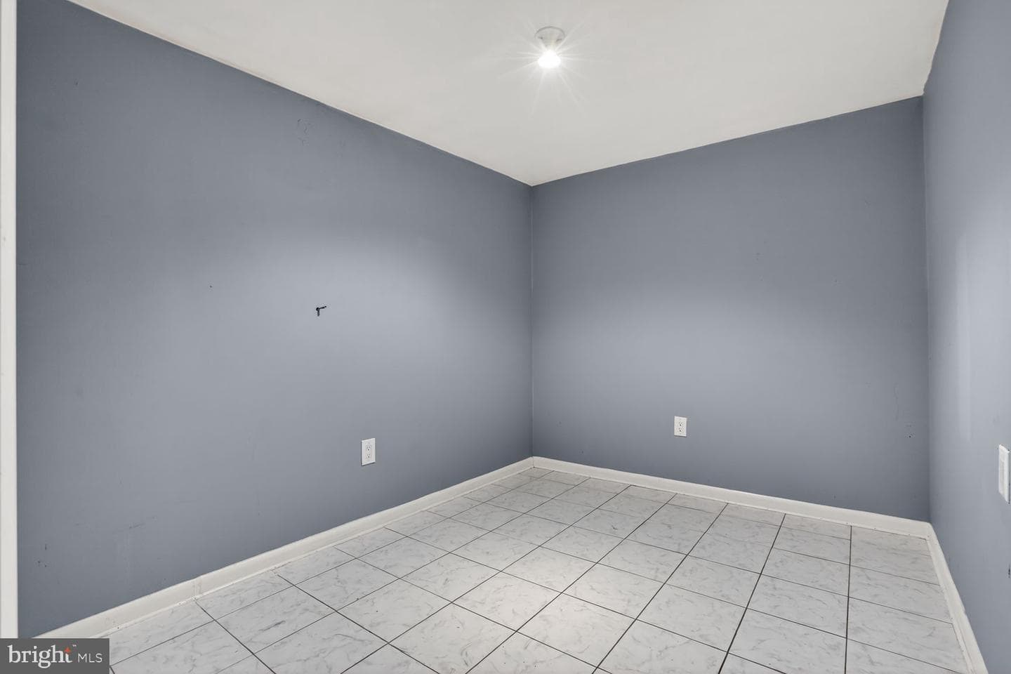 5815 Riverside Drive photo 23