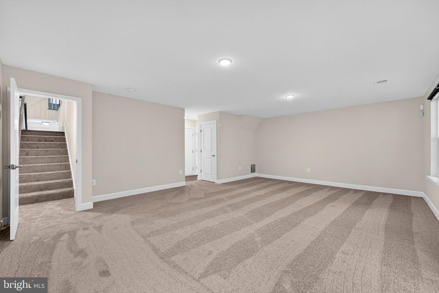 10614 Hinton Way photo 6