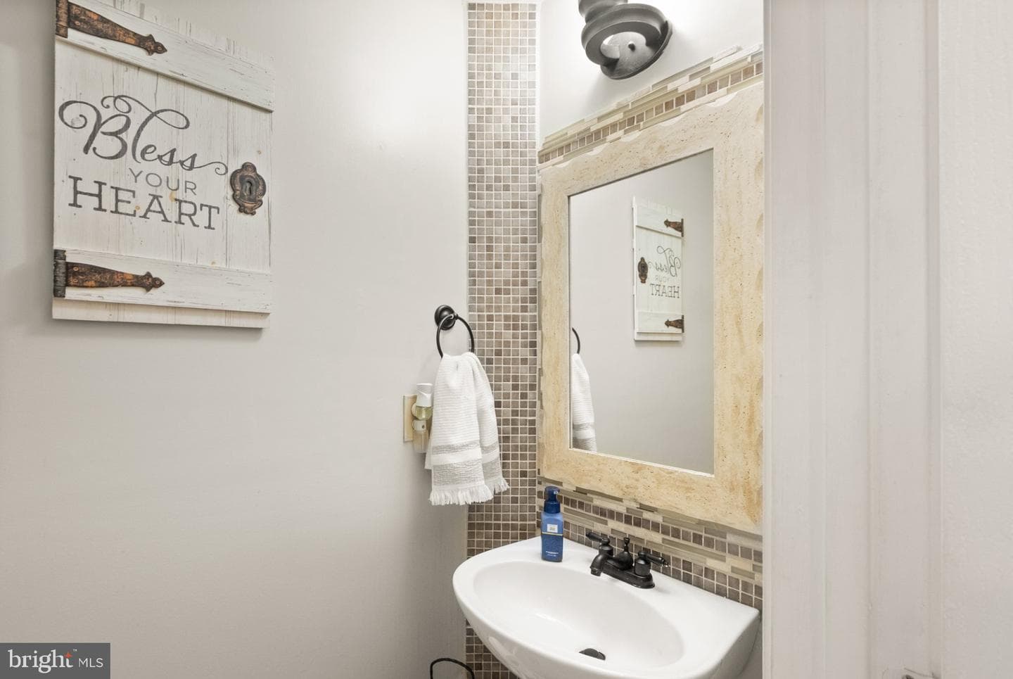 16609 Badger Court photo 21