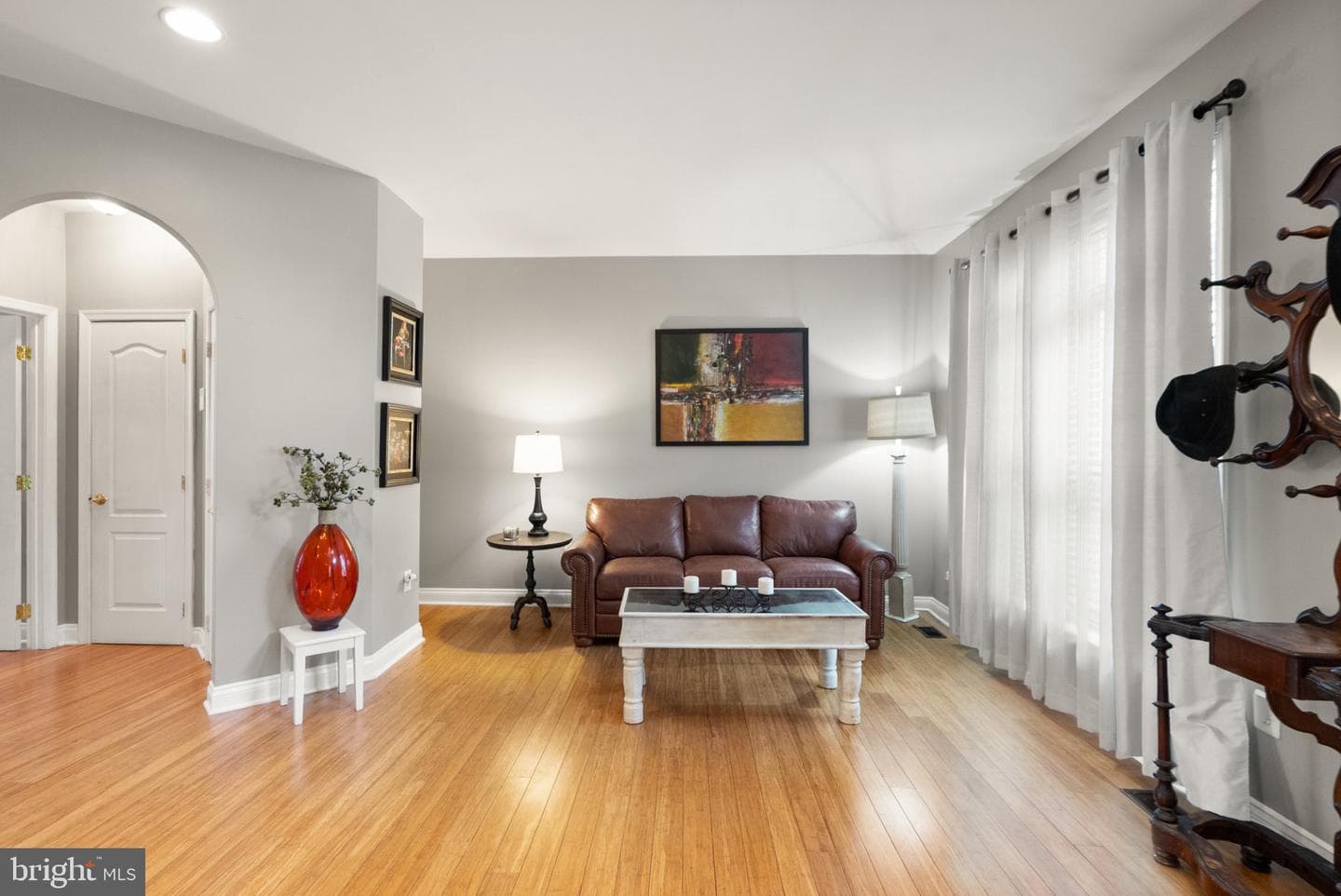 16609 Badger Court photo 8