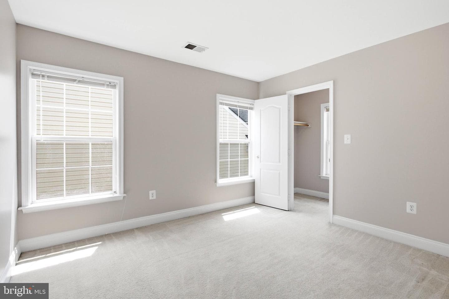 16542 Reservoir Loop photo 28