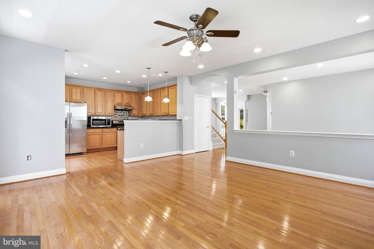 16542 Reservoir Loop photo 40
