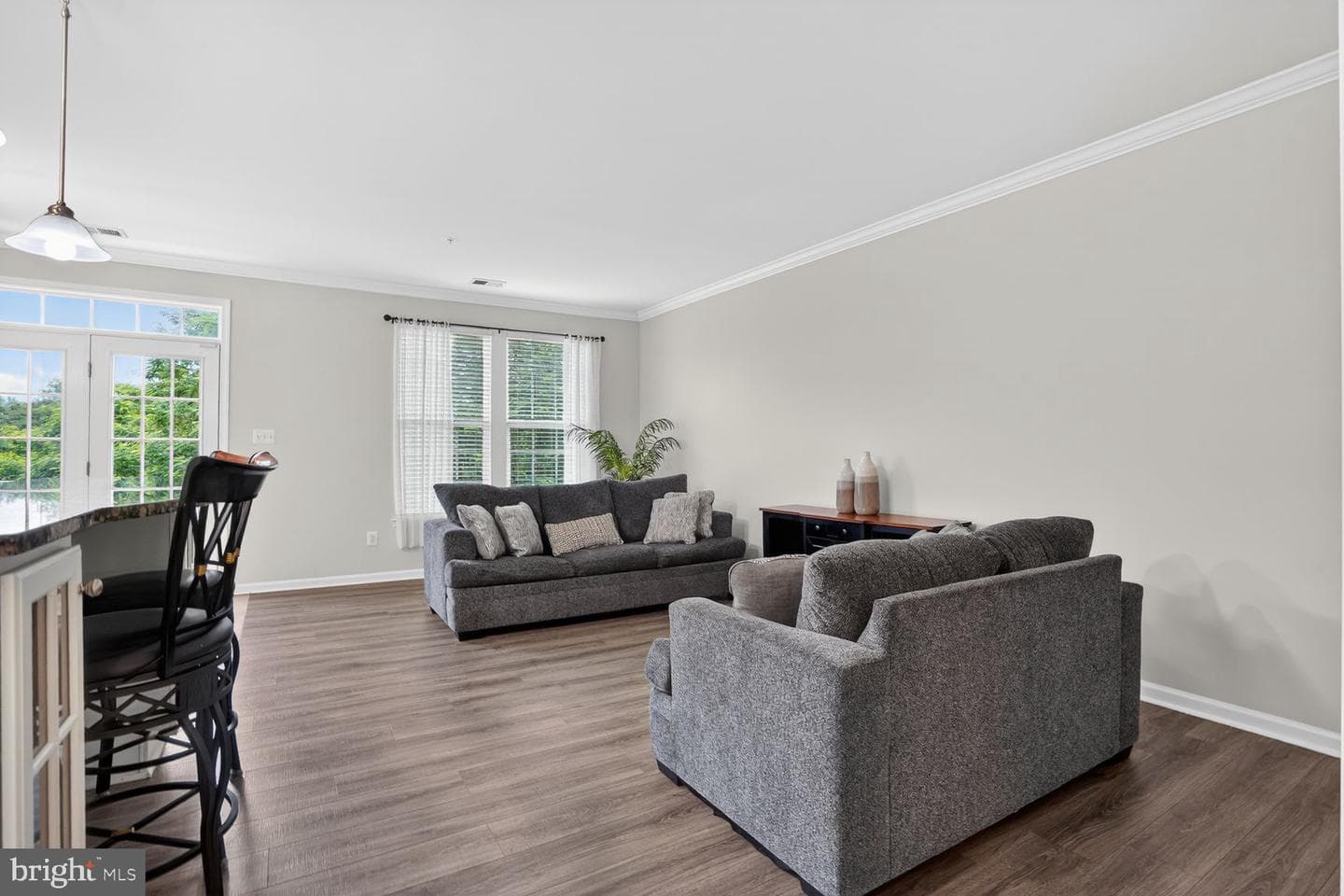 2621 Eastbourne Drive photo 14